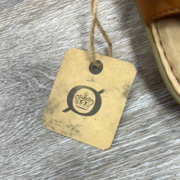 Born Braided Tan Sandals Size 8 NWT - Picture 2 of 4